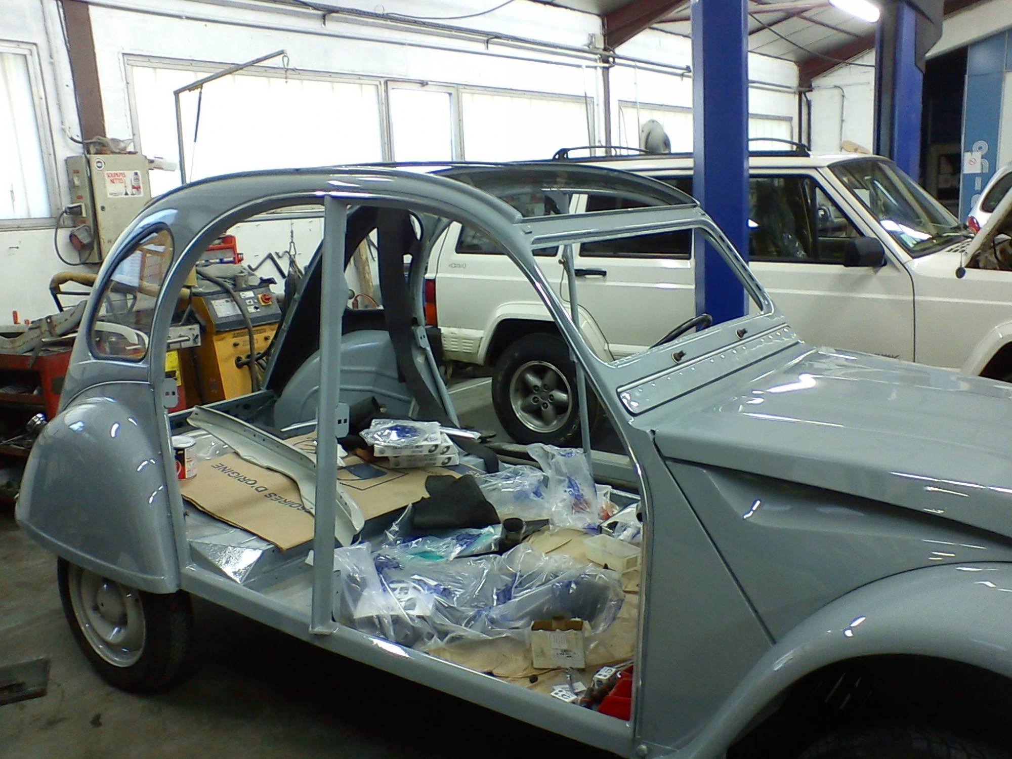 Restauration 2cv a morcenx