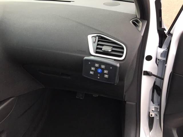 vehicule auto ecole a aménager pour personne a mobilite reduite  bayonne